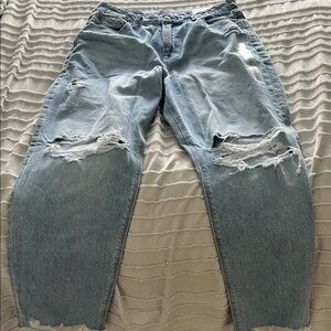 womens Distressed Blue Jeans